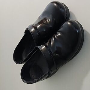 Dansko 38 Black Patent Leather Clog Shoes Recolored Collar Lining See b4 & after